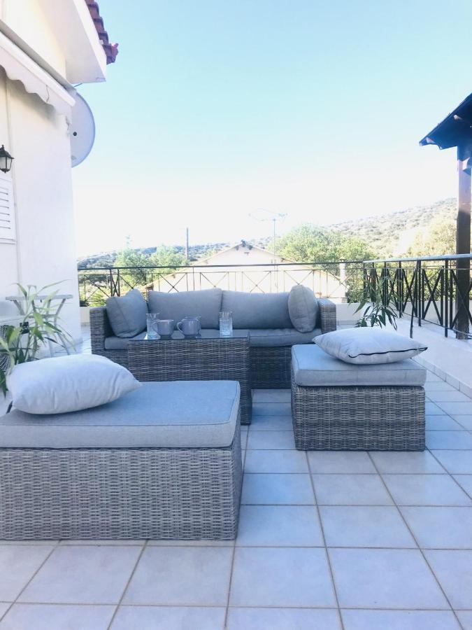 Beautiful Maisonette With A View To The Mountains And The Sea Agia Marina  Exterior foto